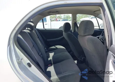 2005 Toyota Corolla S z USA, uszkodzony, nr VIN 1NXBR32E35Z417181